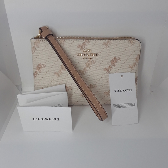 Coach Wristlet Horse And Carriage Print - Picture 13 of 13